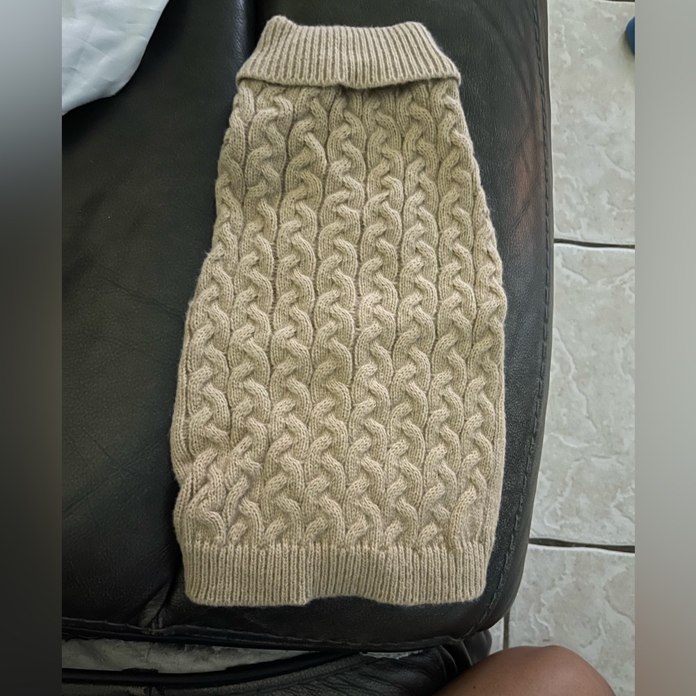 Pet's Cable Knit Sweater - Tan